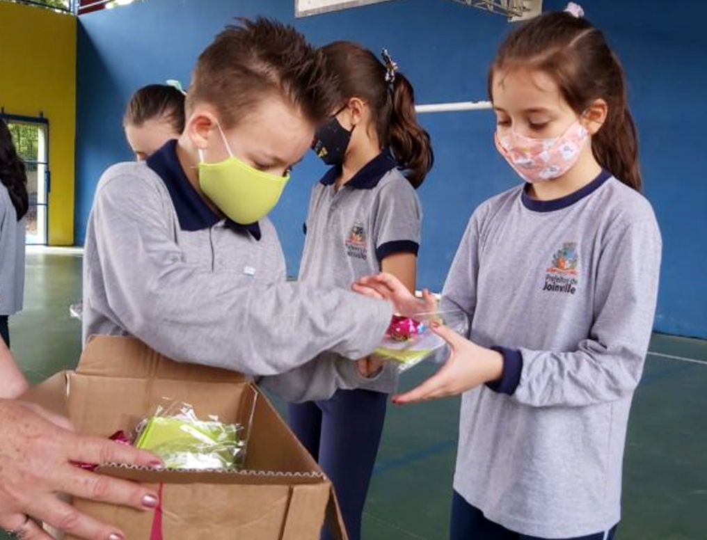 Santa Catarina desobriga uso de máscaras para crianças de 6 a 12 anos